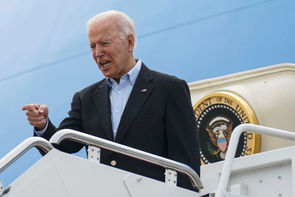 Tổng thống Biden bắt đầu chuyến công du nước ngoài đầu tiên Tổng thống Biden bắt đầu chuyến công du nước ngoài đầu tiên