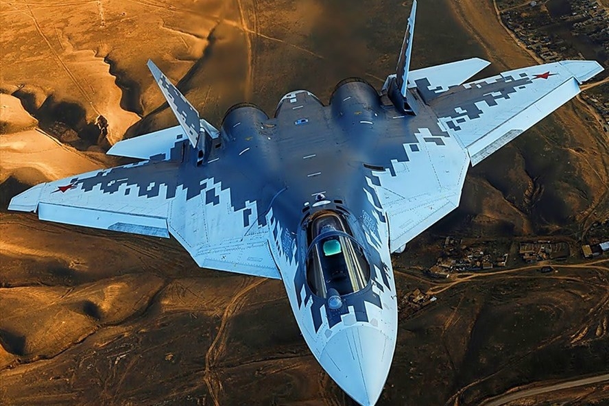 Nga phát triển tiêm kích thế hệ thứ 5 Su-57 phiên bản 2 chỗ ngồi dành cho xuất khẩu Nga phát triển tiêm kích thế hệ thứ 5 Su-57 phiên bản 2 chỗ ngồi dành cho xuất khẩu