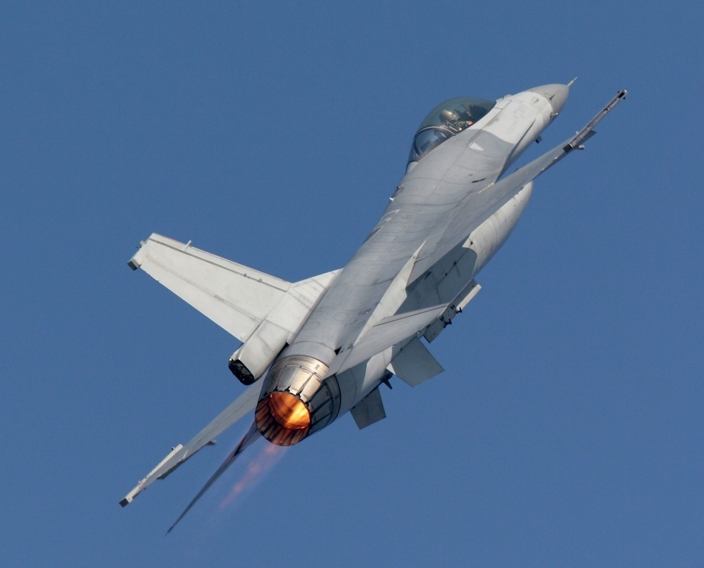 Mỹ phê duyệt thương vụ tiềm năng bán các máy bay chiến đấu F-16 cho Philippines Mỹ phê duyệt thương vụ tiềm năng bán các máy bay chiến đấu F-16 cho Philippines
