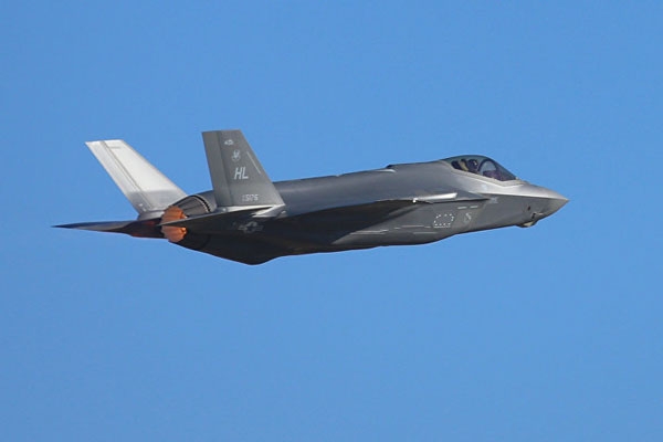 Phi công F-35 bị cấm tham gia các cuộc giao tranh với Su-35 của Nga? Phi công F-35 bị cấm tham gia các cuộc giao tranh với Su-35 của Nga?