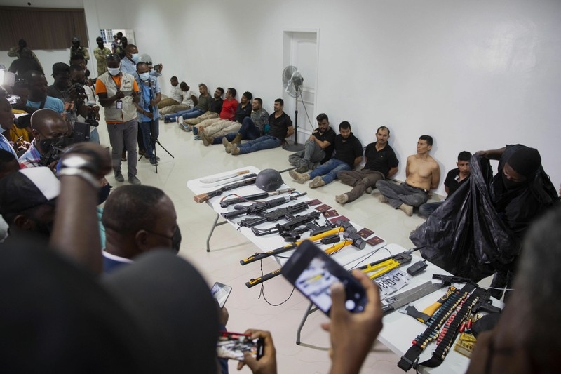 Nhiều nghi phạm vụ ám sát Tổng thống Haiti từng được Mỹ huấn luyện? Nhiều nghi phạm vụ ám sát Tổng thống Haiti từng được Mỹ huấn luyện?
