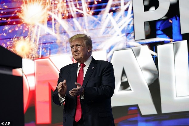 Ông Trump lần đầu thừa nhận cảm xúc sau khi thất cử Ông Trump lần đầu thừa nhận cảm xúc sau khi thất cử