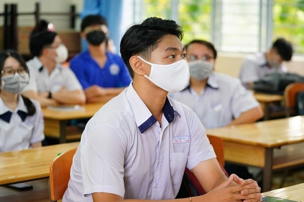 undefined 0347 thi tot nghie thpt quoc gia 2020 tai tphcm