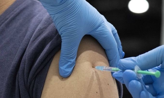 Y tá Đức nghi tráo vaccine Covid-19 bằng nước muối Y tá Đức nghi tráo vaccine Covid-19 bằng nước muối