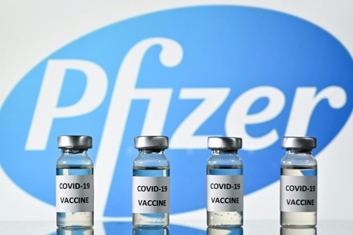 Pfizer tăng giá bán vaccine COVID-19 ở Anh đắt hơn 20% Pfizer tăng giá bán vaccine COVID-19 ở Anh đắt hơn 20%