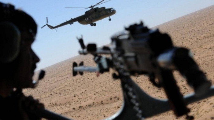 Taliban dùng máy bay tấn công quân đội chính phủ Afghanistan Taliban dùng máy bay tấn công quân đội chính phủ Afghanistan