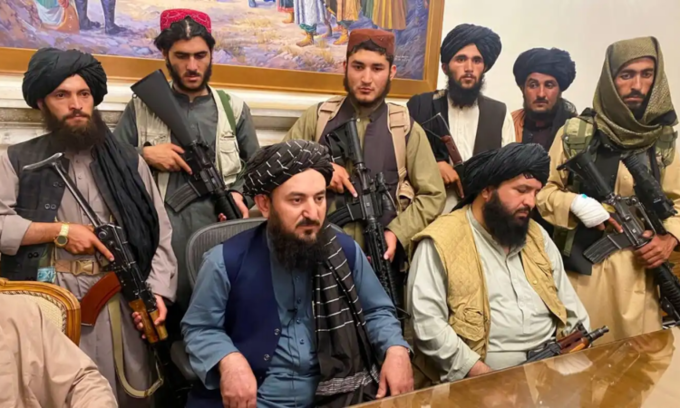 Đại sứ Nga sẽ gặp các chiến binh Taliban tại Kabul Đại sứ Nga sẽ gặp các chiến binh Taliban tại Kabul