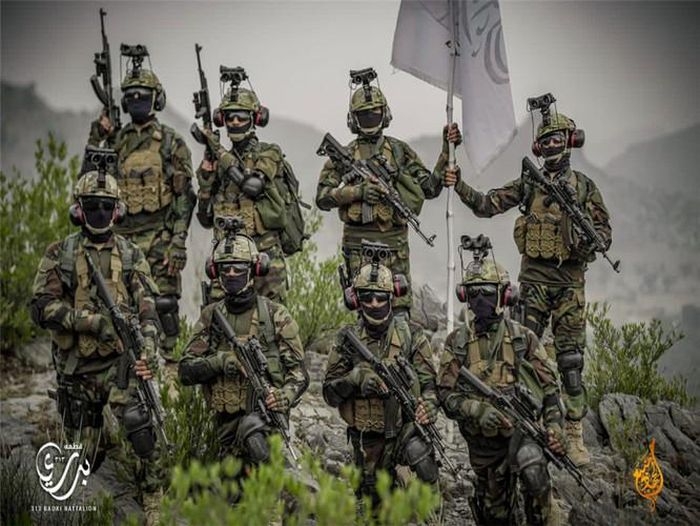 Taliban thành lập lữ đoàn đặc nhiệm Badr tạo mũi tấn công chính đánh chiếm thung lũng Panjshir Taliban thành lập lữ đoàn đặc nhiệm Badr tạo mũi tấn công chính đánh chiếm thung lũng Panjshir