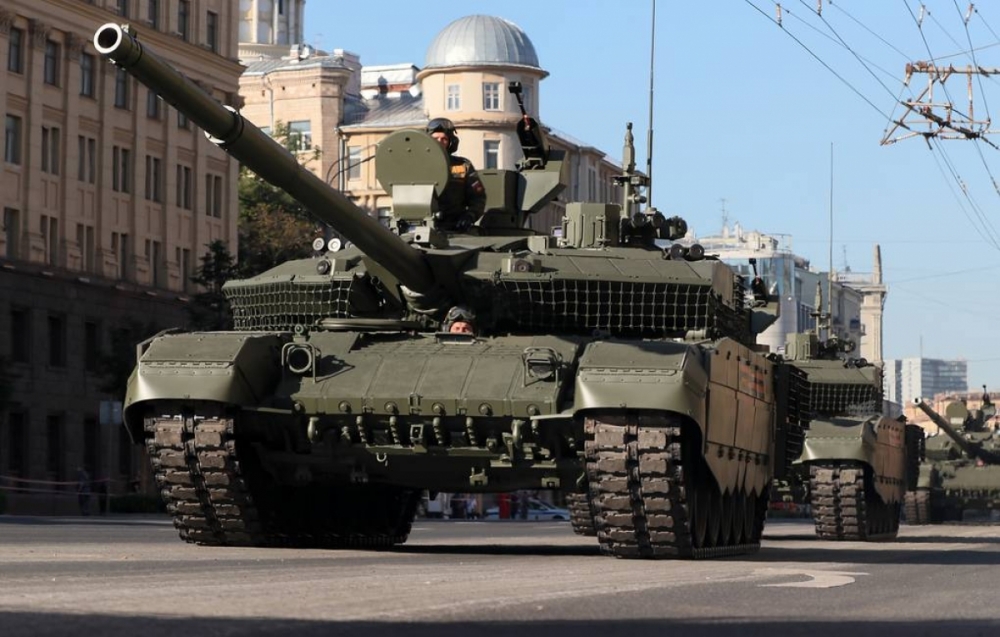 Loạt khách hàng tiền năng có thể mua xe tăng T-90MS mới của Nga Loạt khách hàng tiền năng có thể mua xe tăng T-90MS mới của Nga