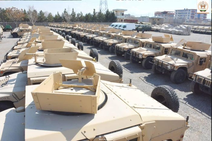 Taliban có thể kiếm được hàng chục tỷ USD nhờ bán kho Taliban có thể kiếm được hàng chục tỷ USD nhờ bán kho