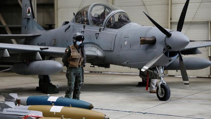 Taliban có thể kiếm được hàng chục tỷ USD nhờ bán kho Taliban có thể kiếm được hàng chục tỷ USD nhờ bán kho
