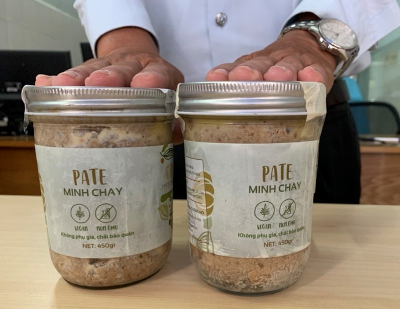 undefined 5352 pate minh chay