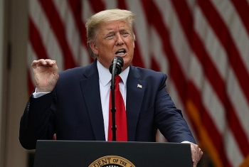 Ông Trump bất ngờ bị hai đảng lên án vì 