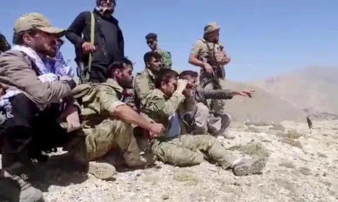 Lãnh đạo quân kháng chiến Panjshir kêu gọi Lãnh đạo quân kháng chiến Panjshir kêu gọi