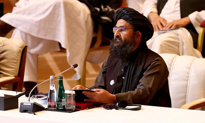 Lãnh đạo Taliban ẩu đả trong dinh tổng thống vì bất đồng việc thành lập chính phủ Lãnh đạo Taliban ẩu đả trong dinh tổng thống vì bất đồng việc thành lập chính phủ