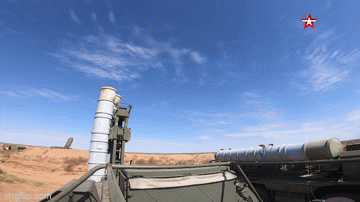 'Rồng lửa' S-400 đồng loạt khai hỏa, cùng lúc diệt gọn 60 mục tiêu tại khu tập trận Ashuluk 'Rồng lửa' S-400 đồng loạt khai hỏa, cùng lúc diệt gọn 60 mục tiêu tại khu tập trận Ashuluk