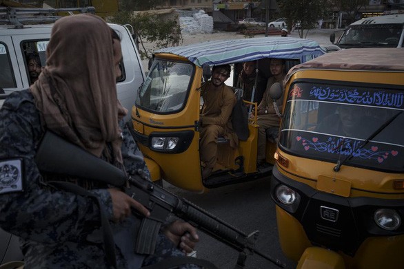 Taliban liên tục bị tấn công ngay tại Afghanistan, chưa lực lượng nào nhận trách nhiệm Taliban liên tục bị tấn công ngay tại Afghanistan, chưa lực lượng nào nhận trách nhiệm