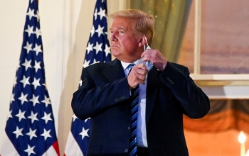 Ông Trump muốn quay lại Phòng Bầu dục làm việc nhưng các trợ lý buộc lòng phải từ chối