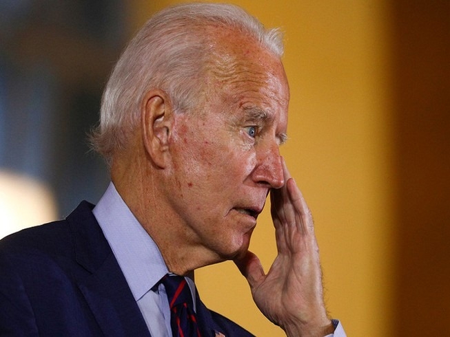 Trong phút ngẫu hứng, ông Biden bất chợt 'lỡ lời' khi nói cử tri không cần bỏ phiếu cho mình Trong phút ngẫu hứng, ông Biden bất chợt 'lỡ lời' khi nói cử tri không cần bỏ phiếu cho mình