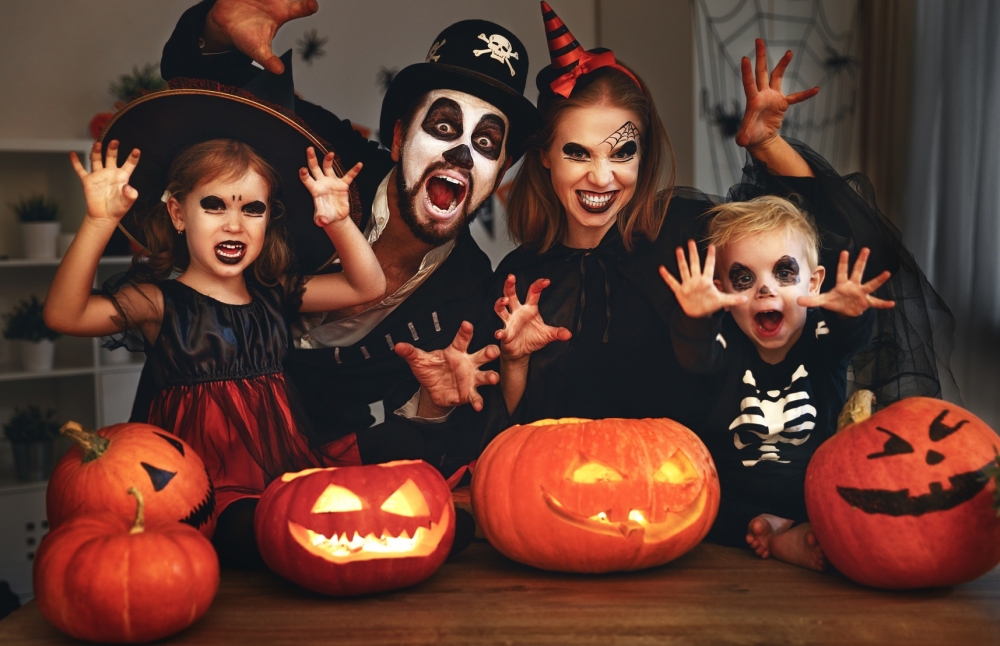 Halloween là ngày gì, nguồn gốc của lễ hội hóa trang Halloween? Halloween là ngày gì, nguồn gốc của lễ hội hóa trang Halloween?