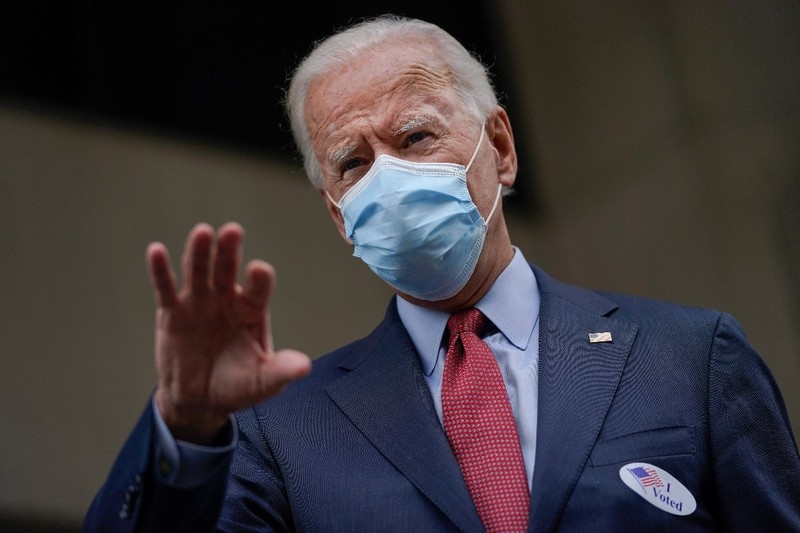 Ông Biden lên án Tổng thống Trump vì Ông Biden lên án Tổng thống Trump vì