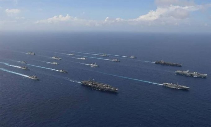 Tàu sân bay Hoa Kỳ tập trận cùng hàng loạt chiến hạm 'khủng' Tàu sân bay Hoa Kỳ tập trận cùng hàng loạt chiến hạm 'khủng'