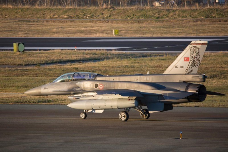 Thổ Nhĩ Kỳ sẽ nâng cấp F-16 nhưng không từ bỏ tiêm kích Hoa Kỳ Thổ Nhĩ Kỳ sẽ nâng cấp F-16 nhưng không từ bỏ tiêm kích Hoa Kỳ
