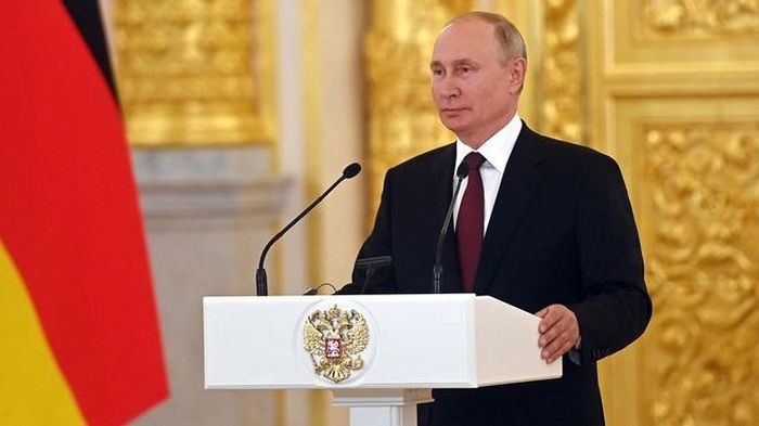 Ông Putin để ngỏ khả năng loại Taliban khỏi danh sách khủng bố Ông Putin để ngỏ khả năng loại Taliban khỏi danh sách khủng bố