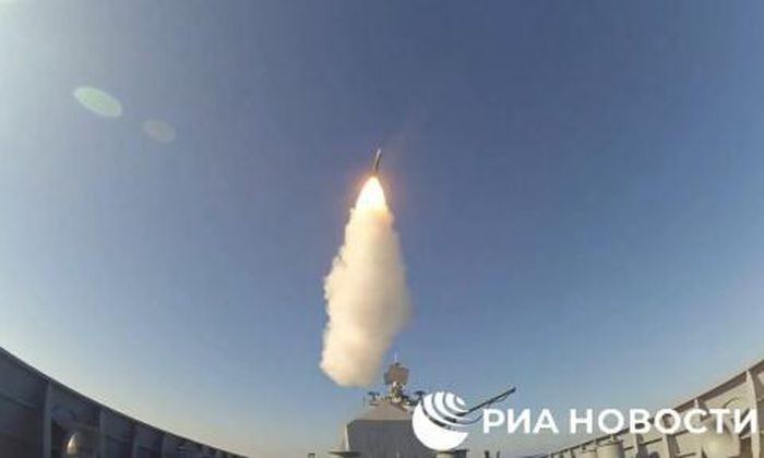 Hải quân Nga liên tiếp dùng tên lửa diễn tập Hải quân Nga liên tiếp dùng tên lửa diễn tập