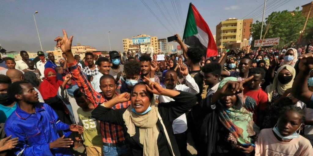 Đặc phái viên LHQ xác nhận Thủ tướng Sudan đang bị quản thúc tại gia Đặc phái viên LHQ xác nhận Thủ tướng Sudan đang bị quản thúc tại gia