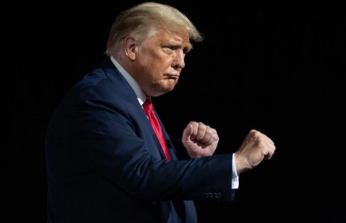 Giữa lúc đang chênh vênh vì thất cử, ông Trump bất ngờ nhận Giữa lúc đang chênh vênh vì thất cử, ông Trump bất ngờ nhận