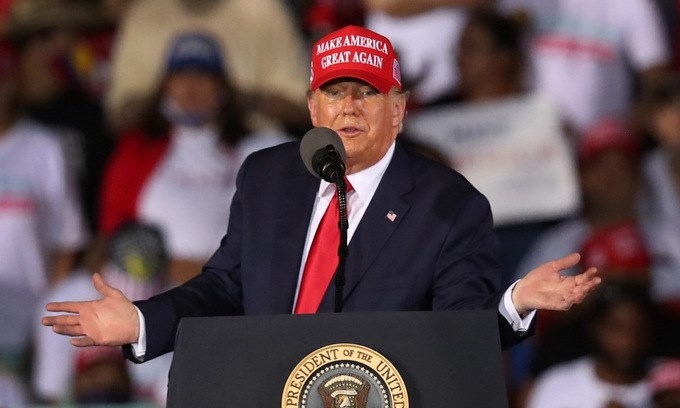 Reuters khẳng định Trump đang 