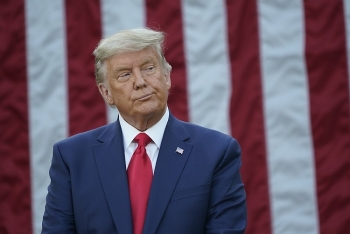 Thổng thống Trump lên tiếng nói ông Biden đã thắng vì 