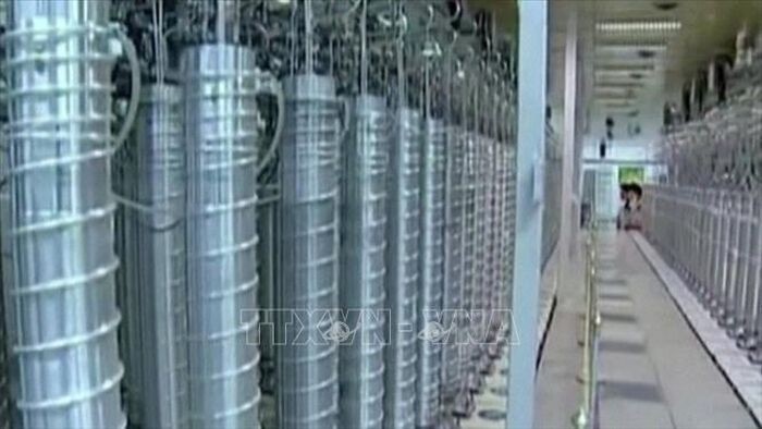 Iran xác nhận đã sản xuất được 25kg urani làm giàu ở mức tinh khiết 60% Iran xác nhận đã sản xuất được 25kg urani làm giàu ở mức tinh khiết 60%