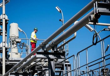 Ông Biden muốn gỡ lệnh trừng phạt với Nord Stream 2 để tránh 