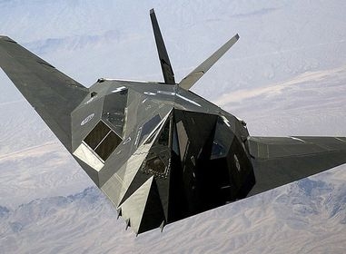 Cựu phi công Mỹ thừa nhận có thêm máy bay tàng hình F-117 bị S-125 phòng không Serbia bắn trúng Cựu phi công Mỹ thừa nhận có thêm máy bay tàng hình F-117 bị S-125 phòng không Serbia bắn trúng