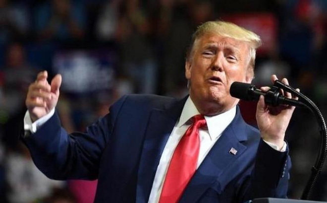 Tổng thống Trump quyết không bỏ cuộc dù hy vọng đảo chiều kết quả bầu cử đang cạn dần Tổng thống Trump quyết không bỏ cuộc dù hy vọng đảo chiều kết quả bầu cử đang cạn dần