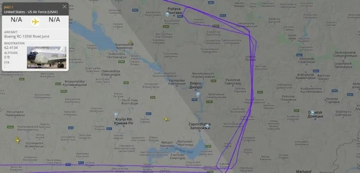 Máy bay trinh sát của Không quân Hoa Kỳ tiếp cận Donetsk Máy bay trinh sát của Không quân Hoa Kỳ tiếp cận Donetsk