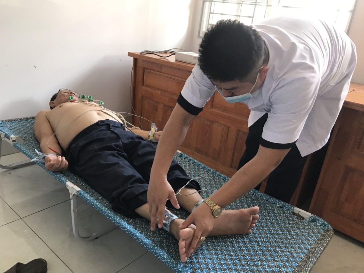 ກອງທັບເຮືອຫວຽດນາມ ເປັນບ່ອນອີງໃຫ້ຊາວປະມົງອອກສູ່ທະເລ ກອງທັບເຮືອຫວຽດນາມ ເປັນບ່ອນອີງໃຫ້ຊາວປະມົງອອກສູ່ທະເລ