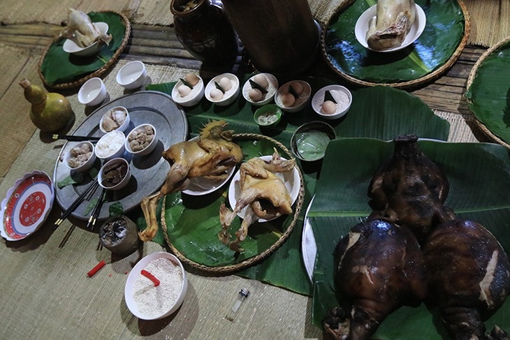ບຸນຕອບແທນບຸນຄຸນຂອງຊາວເຜົ່າ  Raglai ແຂວງ ນິງທ້ວນ