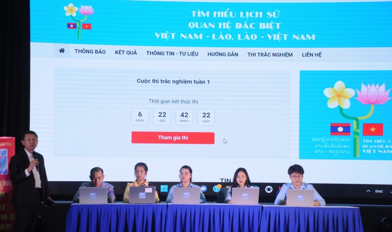 ບັນດາສານທີ່ມີຄວາມໝາຍເພື່ອແຜ່ກະຈາຍນ້ຳໃຈມິດຕະພາບແບບພິເສດ ຫວຽດນາມ - ລາວ
