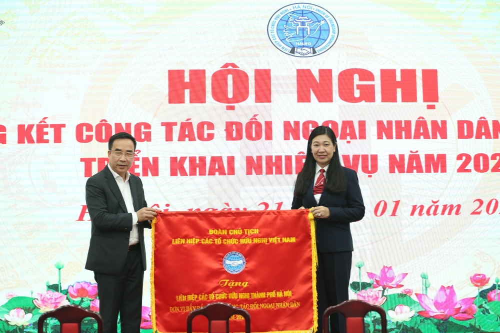 Liên hiệp các tổ chức hữu nghị thành phố Hà Nội: Sẽ triển khai 6 nhiệm vụ năm 2021 Liên hiệp các tổ chức hữu nghị thành phố Hà Nội: Sẽ triển khai 6 nhiệm vụ năm 2021