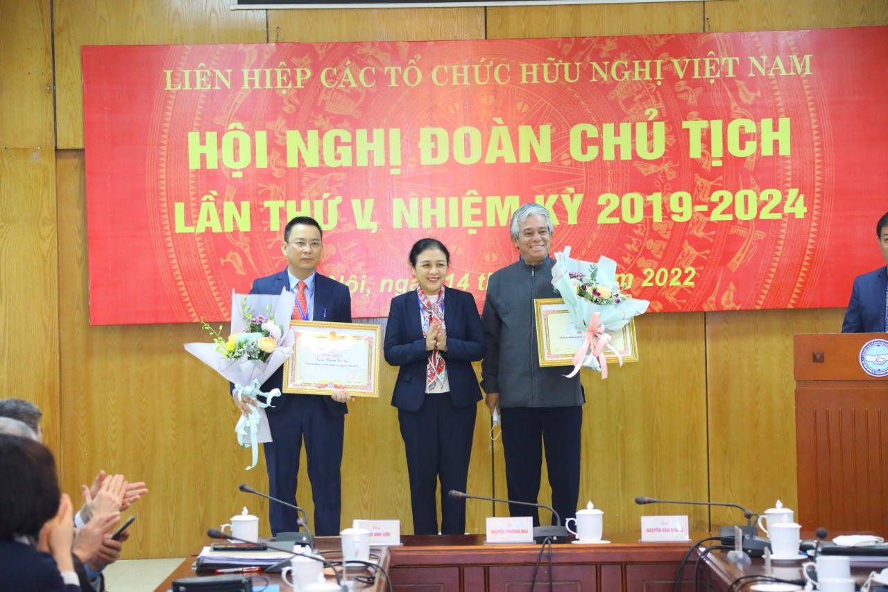 10 trọng tâm công tác của VUFO trong năm 2022 10 trọng tâm công tác của VUFO trong năm 2022