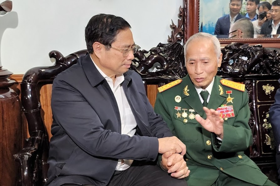 Thủ tướng Phạm Minh Chính thăm các gia đình chính sách tại Phú Yên - Ảnh 1. Thủ tướng Phạm Minh Chính thăm các gia đình chính sách tại Phú Yên - Ảnh 1.