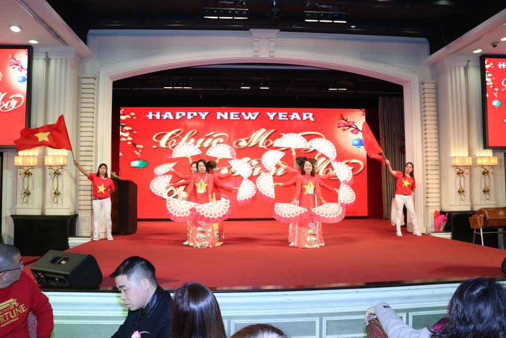 Cộng đồng người tại Macau gặp gỡ đầu xuân Tân Sửu