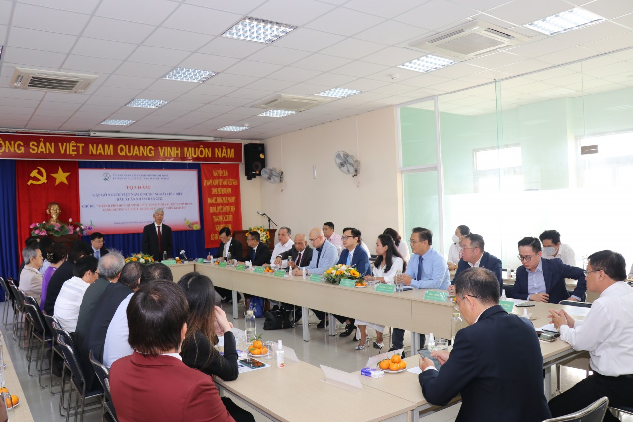 Việt kiều mong muốn doanh nghiệp trong nước đẩy mạnh chuyển đổi số, hiểu luật pháp quốc tế Việt kiều mong muốn doanh nghiệp trong nước đẩy mạnh chuyển đổi số, hiểu luật pháp quốc tế
