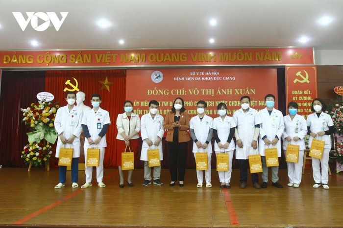 Lãnh đạo Đảng, Nhà nước thăm, chúc mừng ngày thầy thuốc Việt Nam Lãnh đạo Đảng, Nhà nước thăm, chúc mừng ngày thầy thuốc Việt Nam