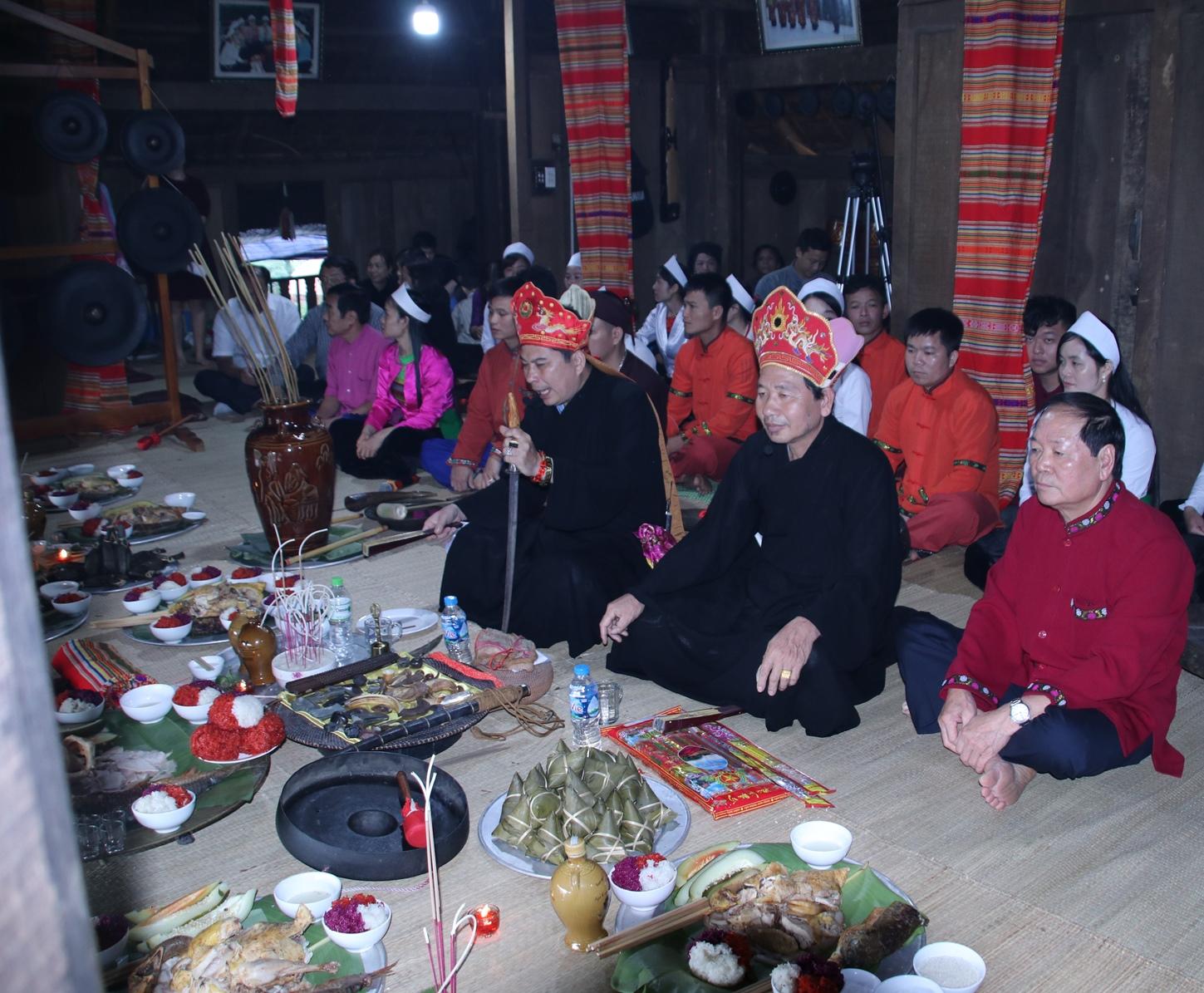 Mo Mường ở Hà Nội trở thành Di sản Văn hóa phi vật thể Quốc gia Chú thích ảnh
