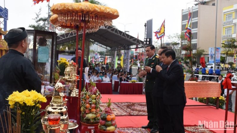Độc đáo Lễ hội cầu Ngư truyền thống Đà Nẵng năm 2023 Độc đáo Lễ hội cầu Ngư truyền thống Đà Nẵng năm 2023 ảnh 1