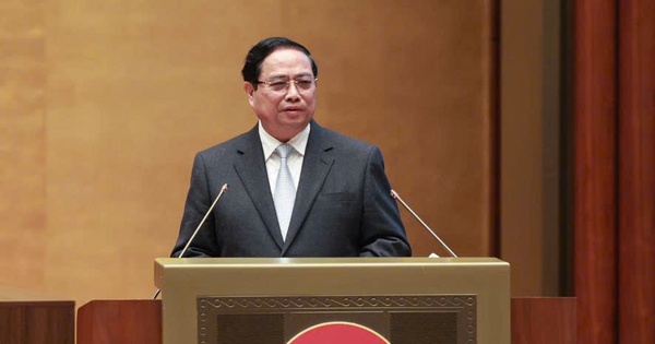 Thủ tướng: Để nhân dân nhanh chóng được thụ hưởng thành quả của Đại hội XIV Thủ tướng: Để nhân dân nhanh chóng được thụ hưởng thành quả của Đại hội XIV